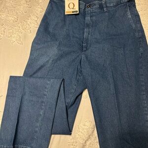 Haggar Relaxed Fit Denim Jeans - NWT, Size 34W X 32L